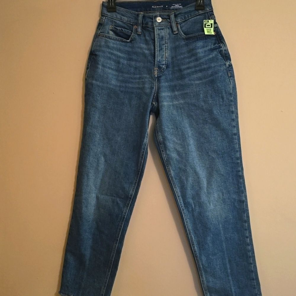 New Old Navy Women's 2 button fly Extra High Rise Curvy Sky-Hi Straight Jeans